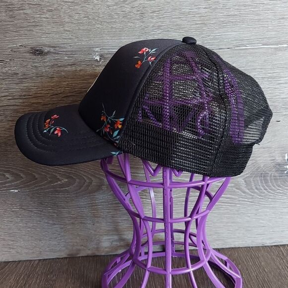 VOLCOM INTO PARADISE HAT - BLACK - Picture 3 of 6